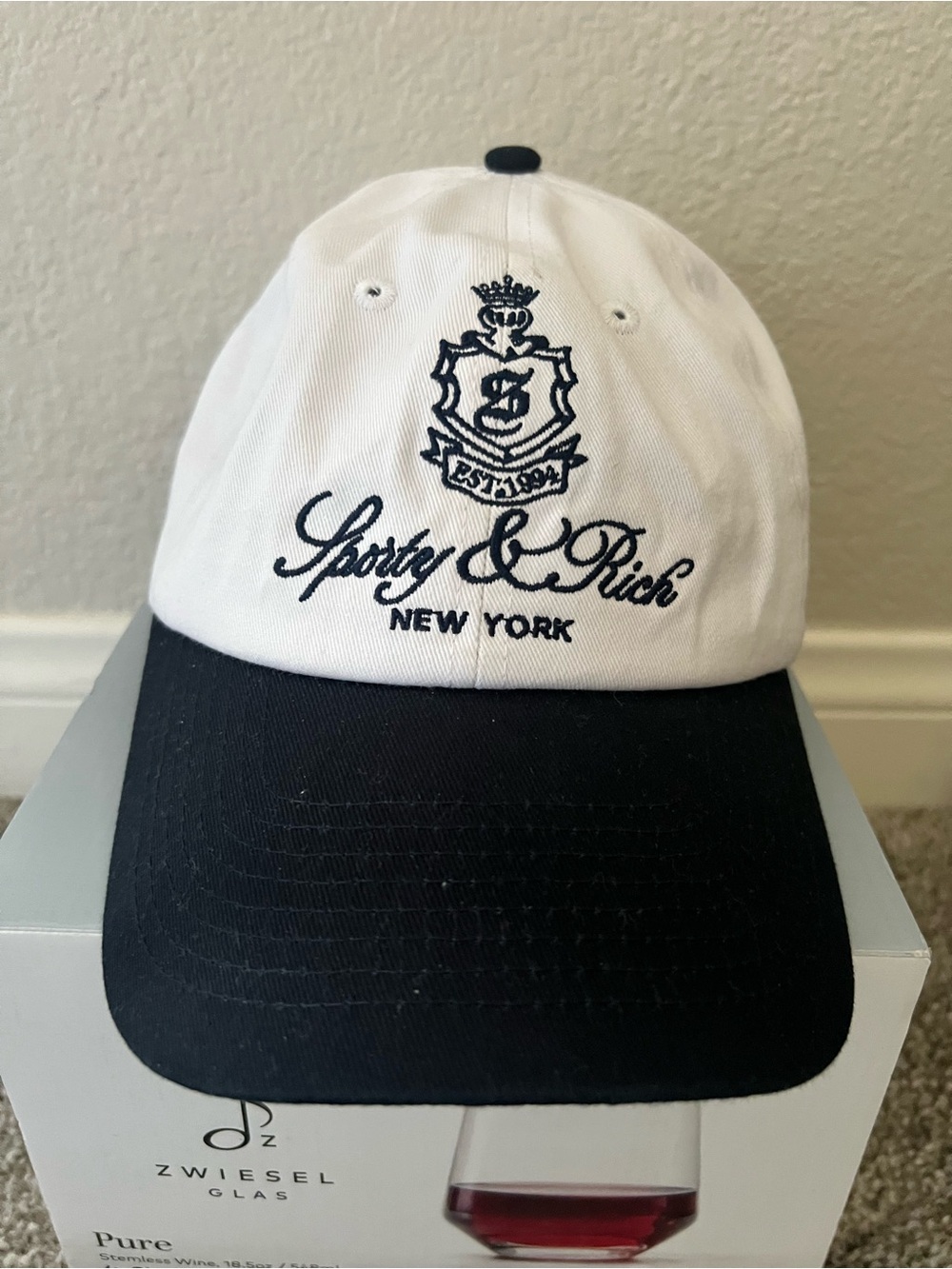 Sporty & Rich Two-Tone Crest Cap - White & Black